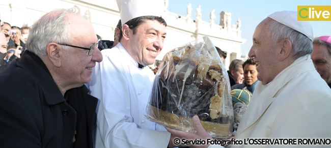 Maestro Fiasconaro dona panettone a Papa Francesco "Per un dolce Natale"