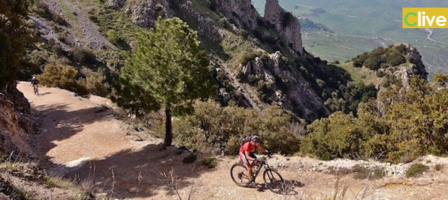 Mountain Bike: da Cefalù a Giardini Naxos lungo i tre grandi parchi regionali